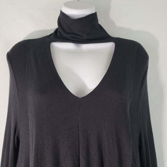 Free People Uptown Turtleneck Top Sz XS Black Long Sleeve Stretchy Whimsygoth - Picture 3 of 12